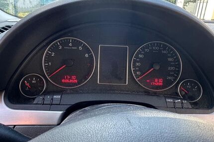 Audi A4 174.200 km 2.500 &euro; Leverkusen 51575