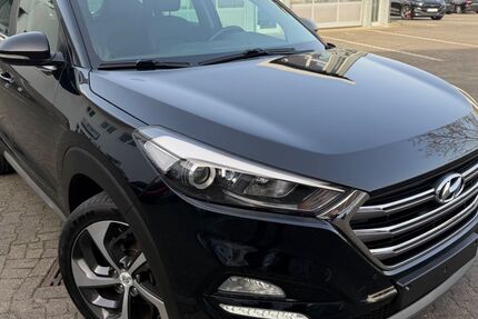 Hyundai TUCSON 154.900 km 13.200 &euro; Köln 50827