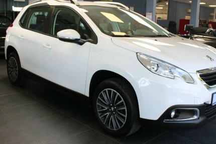 Peugeot 2008 PureTech Active Klima - Shz. 29.998 km 10.780 € Euskirchen 53881