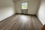KÖLNER NORDEN HEIMERSDORF: renovierte 2 Zimmerwohnung mit Balkon