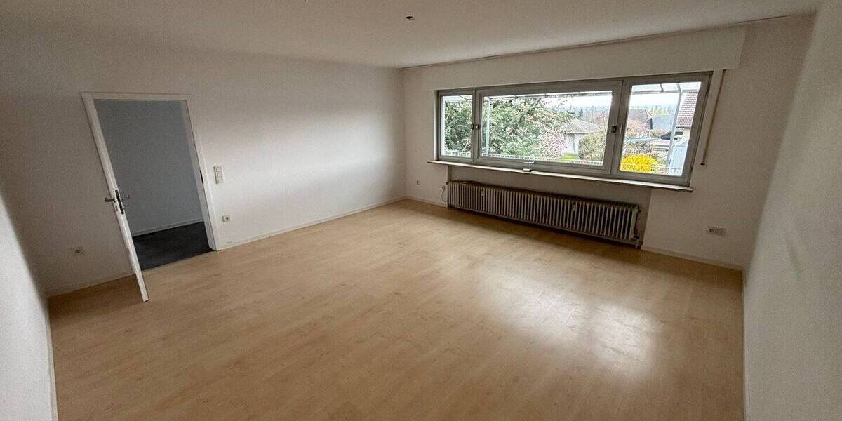 Etagenwohnung Neunkirchen-Seelscheid Seelscheid - 2 Zimmer, 84 m&sup2;, 700&euro; | Angebot:21390476