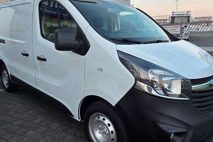 Opel Vivaro 124.000 km 8.450 &euro; Pulheim 50259