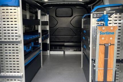 Ford Transit Custom 65.242 km 20.900 € Köln-Riehl 50735