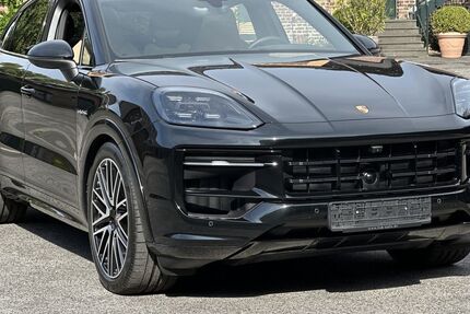 Porsche Cayenne 10.400 km 109.790 € Frechen (bei Köln) 50226