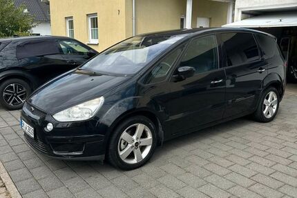 Ford S-Max 206.930 km 5.950 &euro; Kerpen 50170