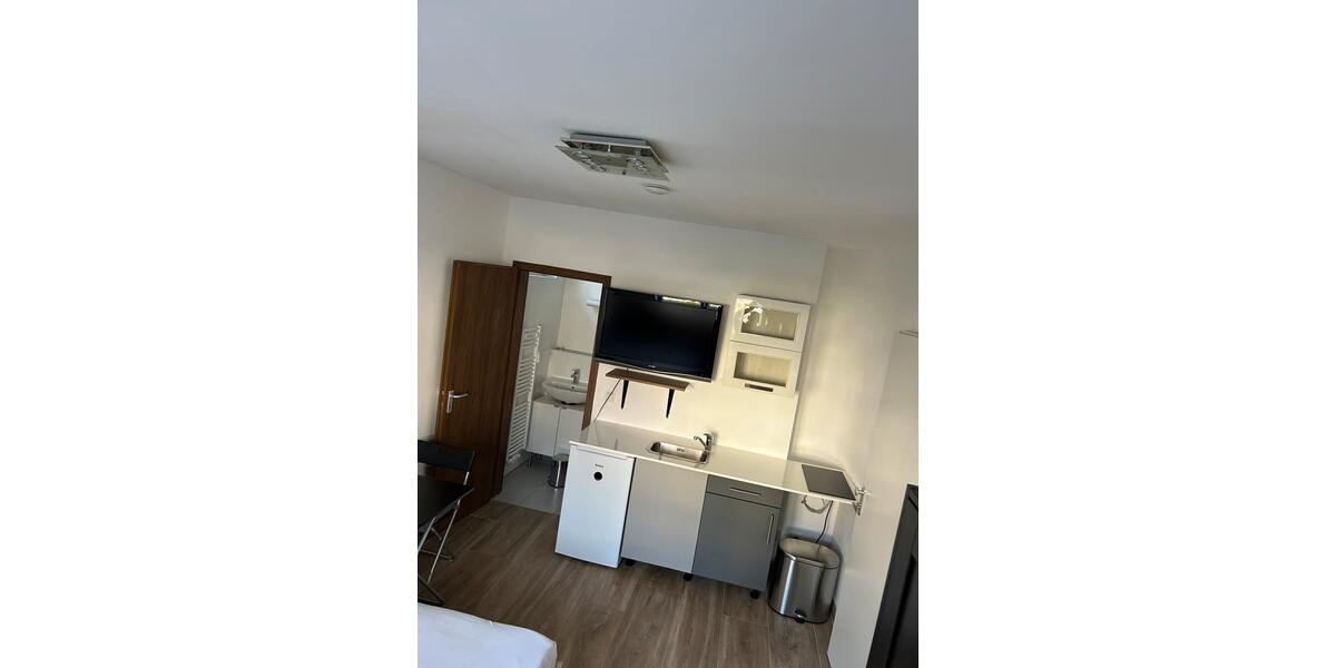 Erdgeschoßwohnung Köln Porz - 1 Zimmer, 20 m&sup2;, 600&euro; | Angebot:25349150