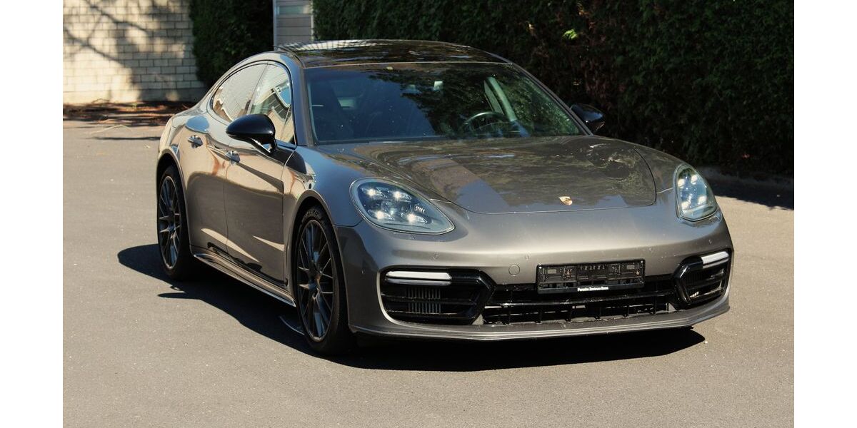 Porsche Panamera 179.000 km 57.999 &euro; Bonn 53121