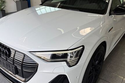 Audi e-tron 87.785 km 26.500 &euro; Köln 50829
