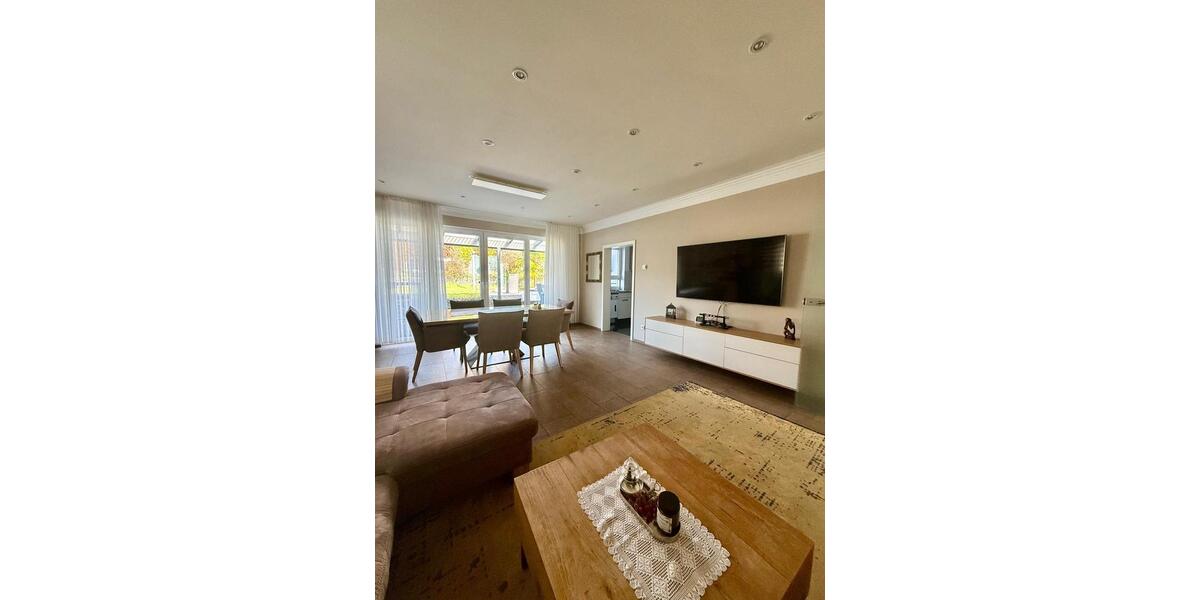 Einfamilienhaus Kerpen Balkhausen - 5 Zimmer, 146 m&sup2;, 1.900&euro; | Angebot:25789632