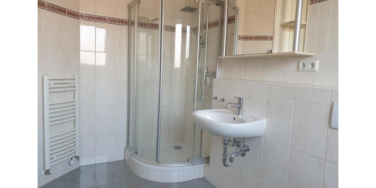 Dachgeschoßwohnung Köln Mülheim - 3 Zimmer, 85 m&sup2;, 314.000&euro; | Angebot:24559754