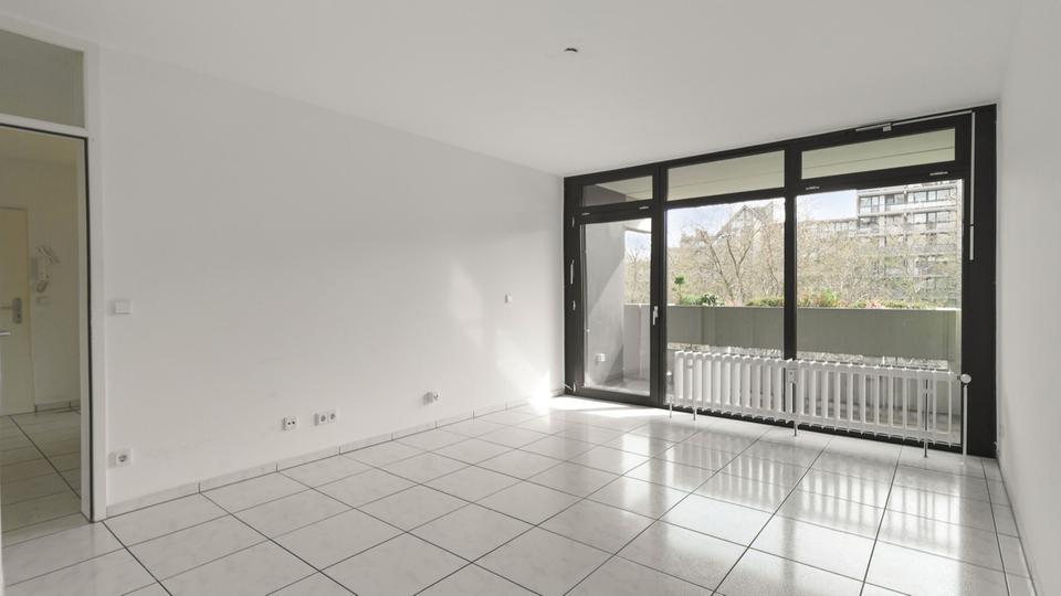 Etagenwohnung Köln Lindenthal - 4 Zimmer, 95 m&sup2;, 1.235&euro; | Angebot:26067681