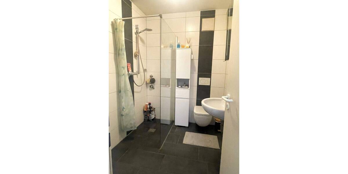 Etagenwohnung Bonn Geislar - 2 Zimmer, 70 m&sup2;, 285.000&euro; | Angebot:26377061