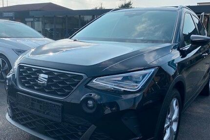 Seat Arona 12.500 km 23.700 &euro; Köln 50677