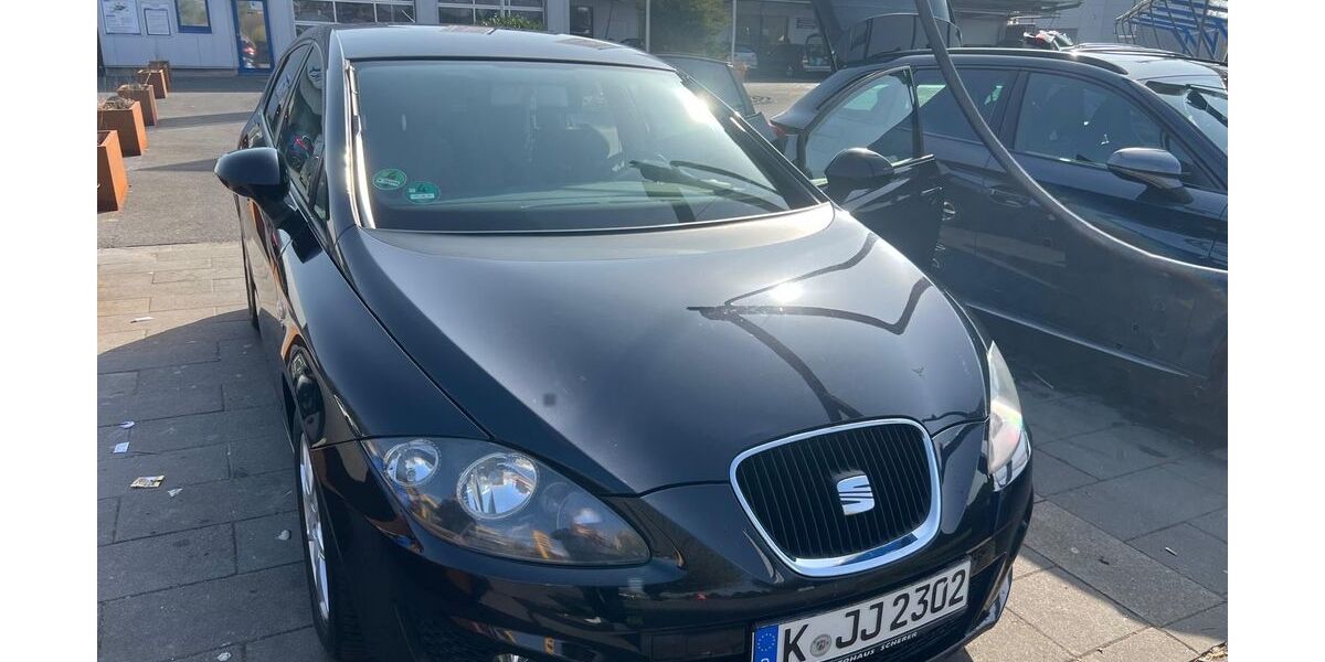 Seat Leon 166.500 km 1.999 &euro; Köln 51143