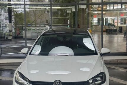 VW Golf 125.000 km 16.550 &euro; Bornheim 53332