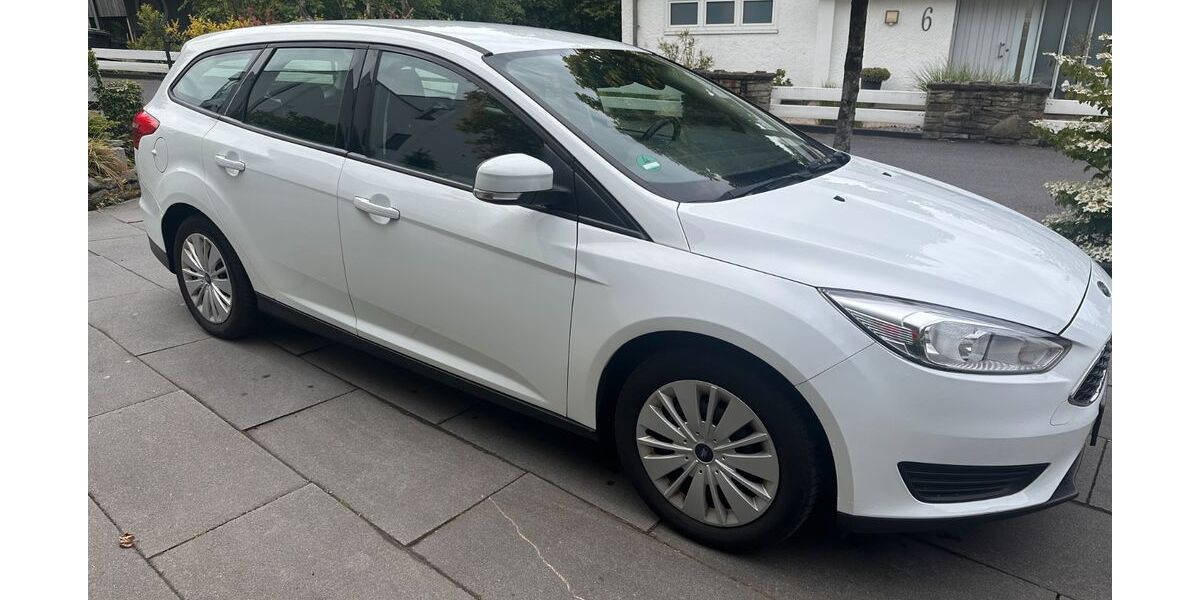 Ford Focus 113.500 km 6.700 &euro; Rösrath 51503