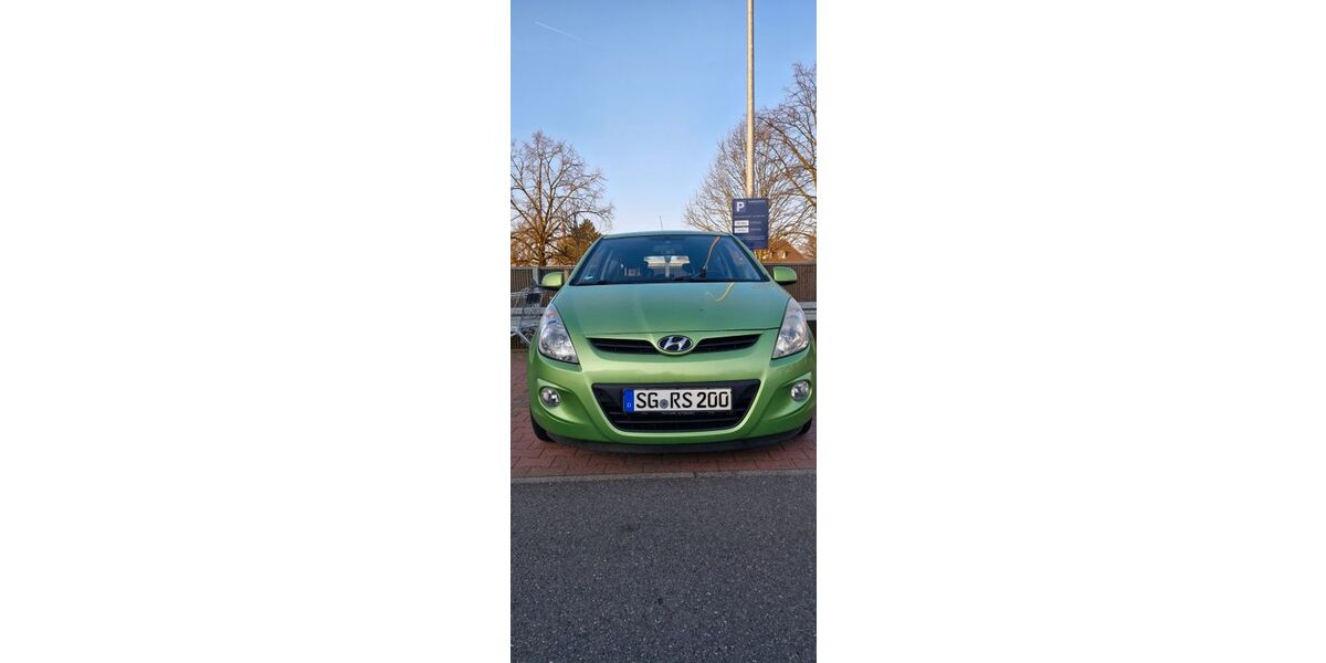 Hyundai i20 146.300 km 2.200 € Solingen 42653
