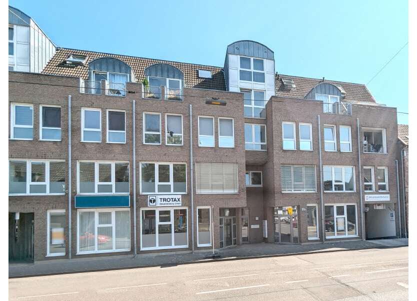 Büro in Troisdorf 2.870 € 302 m²