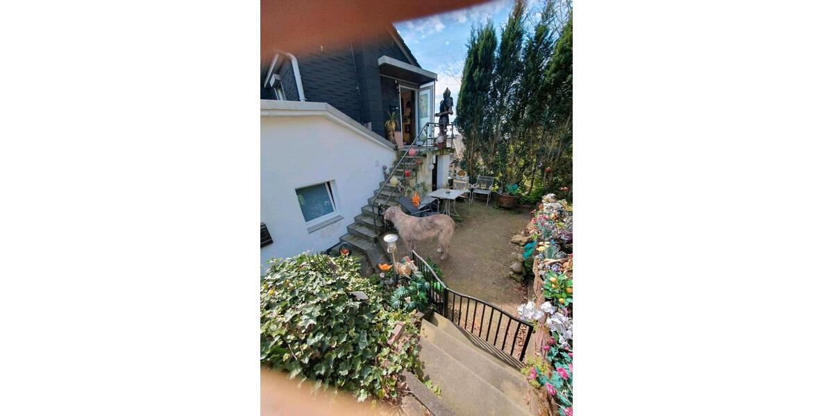 Hochparterre Leverkusen Bürrig - 1 Zimmer, 49 m&sup2;, 710&euro; | Angebot:26286329