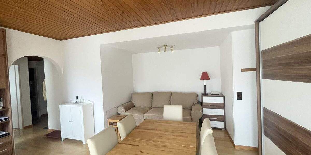 CITYHOUSE: Top Lage Deutz Bezugsfreie 2-Zimmer-Wohnung mit Aufzug und Balkon. 2 zimmer