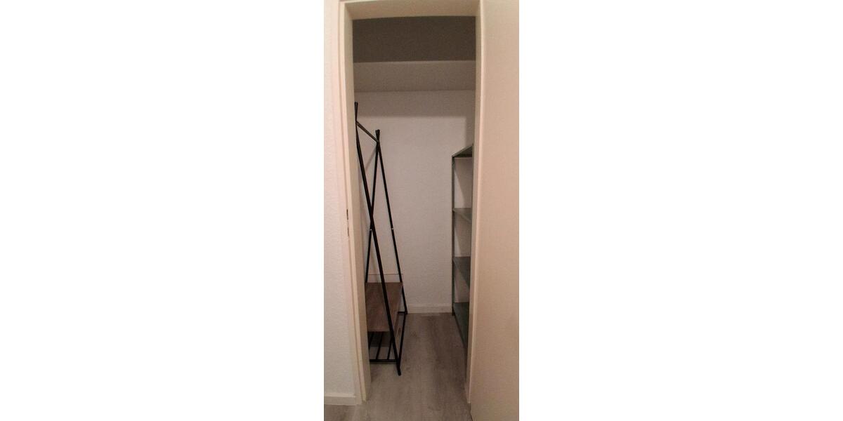 Etagenwohnung Bergisch Gladbach Frankenforst - 2 Zimmer, 37 m&sup2;, 135.000&euro; | Angebot:27298933