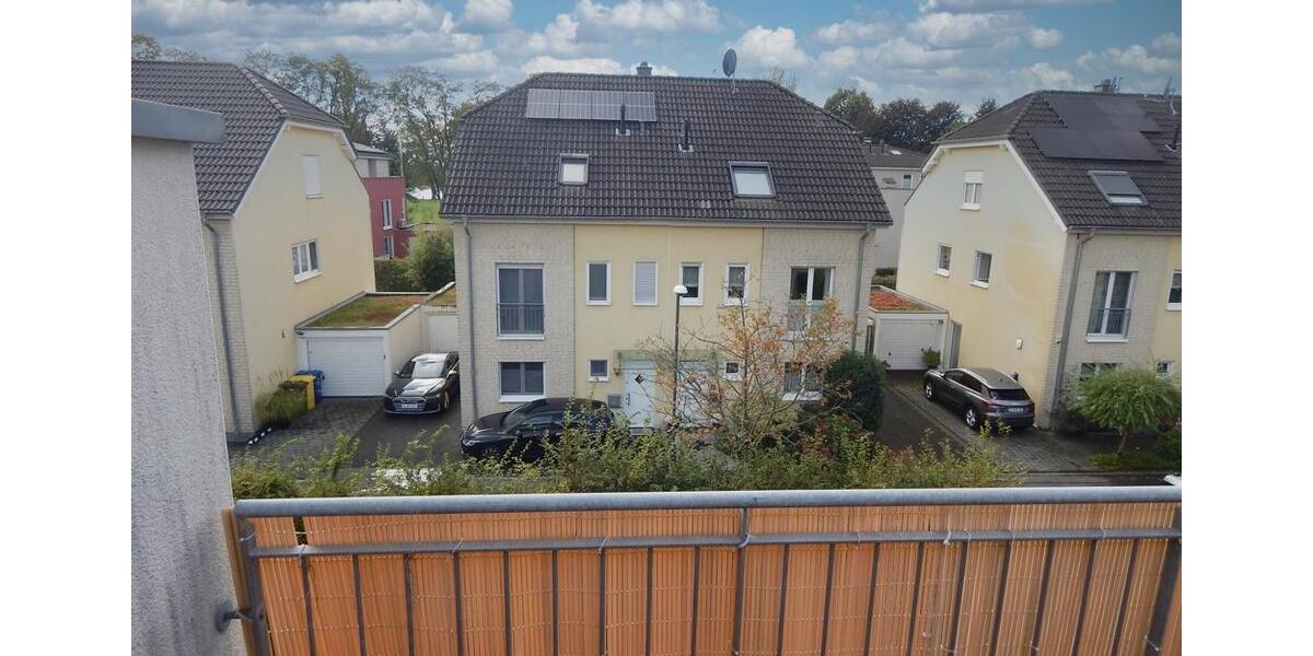 Doppelhaushälfte Leverkusen Bürrig - 4 Zimmer, 155 m&sup2;, 1.900&euro; | Angebot:25472479