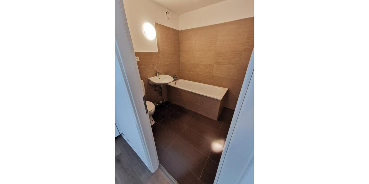 Etagenwohnung Monheim am Rhein - 2 Zimmer, 64 m&sup2;, 151.000&euro; | Angebot:26894712