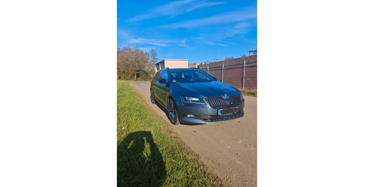Skoda Superb 147.000 km 21.499 &euro; Frechen 50226