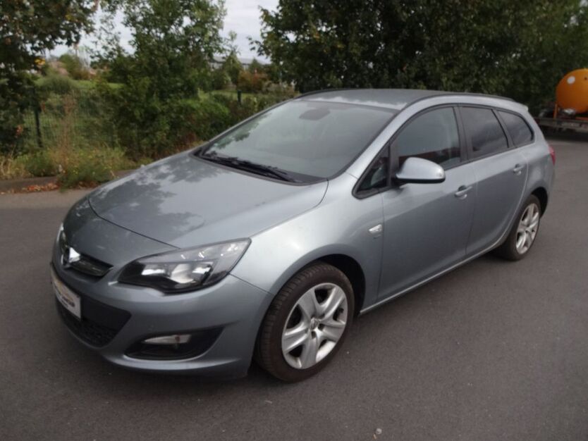 Opel Astra 279.000 km 2.900 € Zülpich 53909
