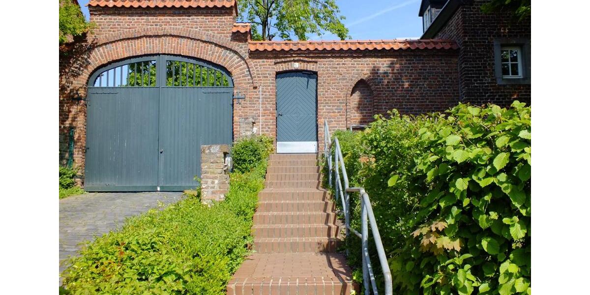 Etagenwohnung Köln Ehrenfeld - 3 Zimmer, 74 m&sup2;, 1.000&euro; | Angebot:26253429