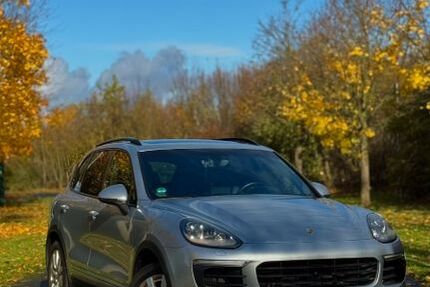 Porsche Cayenne 148.000 km 28.900 &euro; Troisdorf 53842