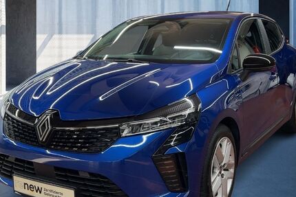 Renault Clio 26.684 km 16.211 € Köln 50939