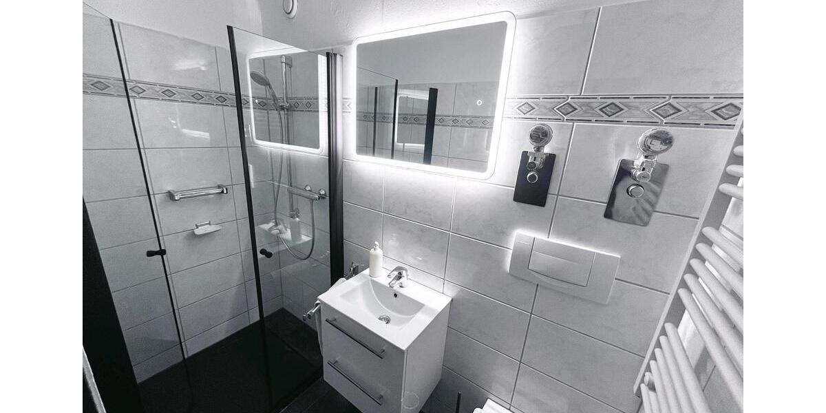 Etagenwohnung Köln Nippes - 3 Zimmer, 86 m&sup2;, 340.000&euro; | Angebot:27023356