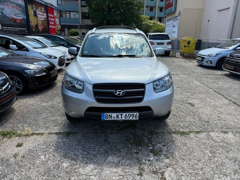 Hyundai SANTA FE 270.000 km 5.499 € Bonn 53123