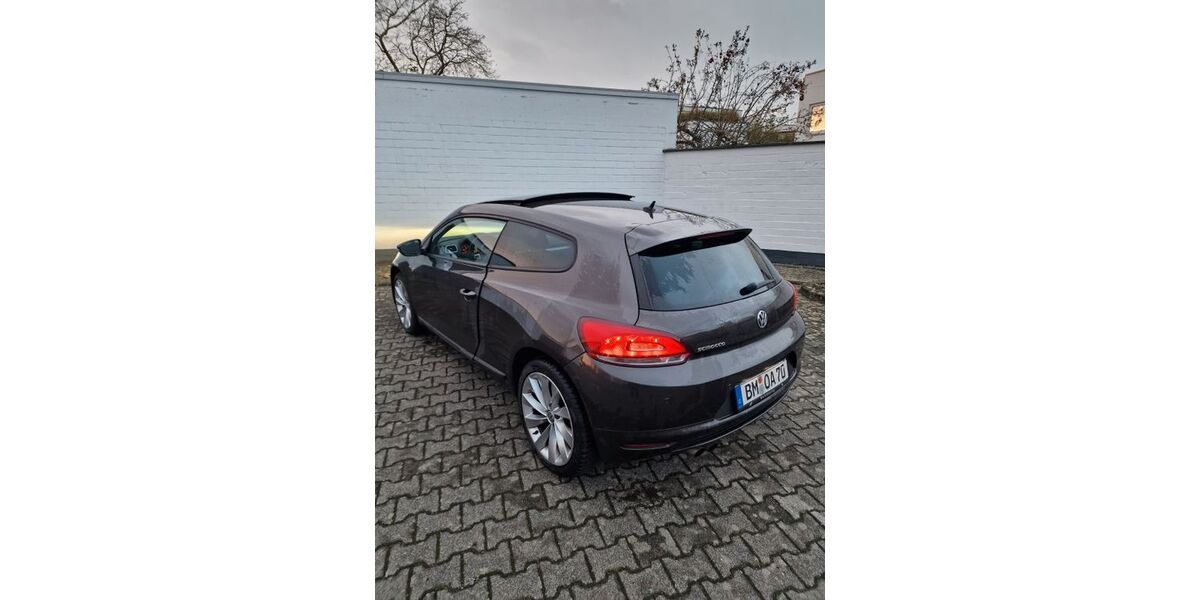 VW Scirocco 178.000 km 8.000 &euro; Pulheim 50259