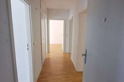 Wohnung zum Mieten in Düsseldorf 602,25 € 61.08 m²