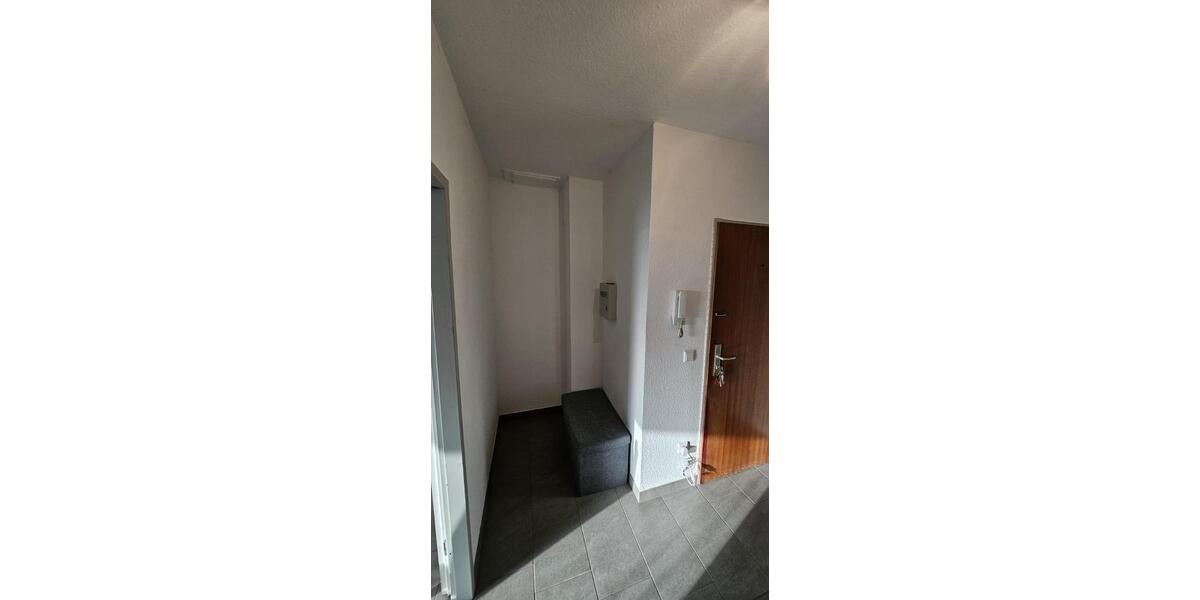 Etagenwohnung Langenfeld (Rheinland) - 2 Zimmer, 59 m&sup2;, 730&euro; | Angebot:25438684