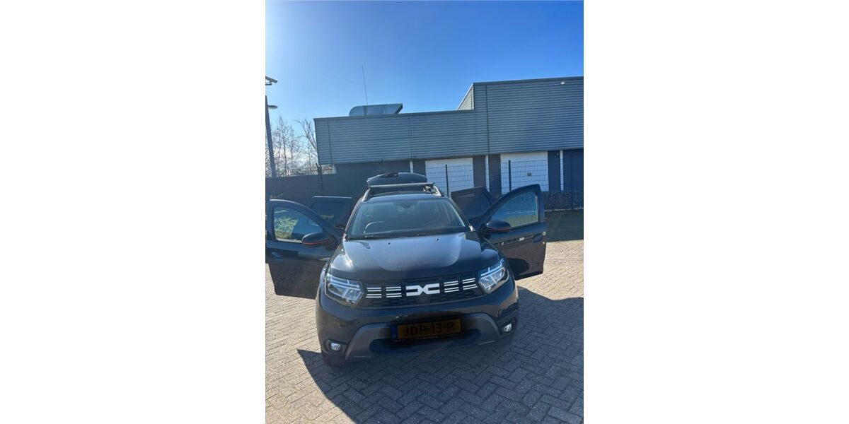 Dacia Duster 44.000 km 18.900 &euro; Köln 51147
