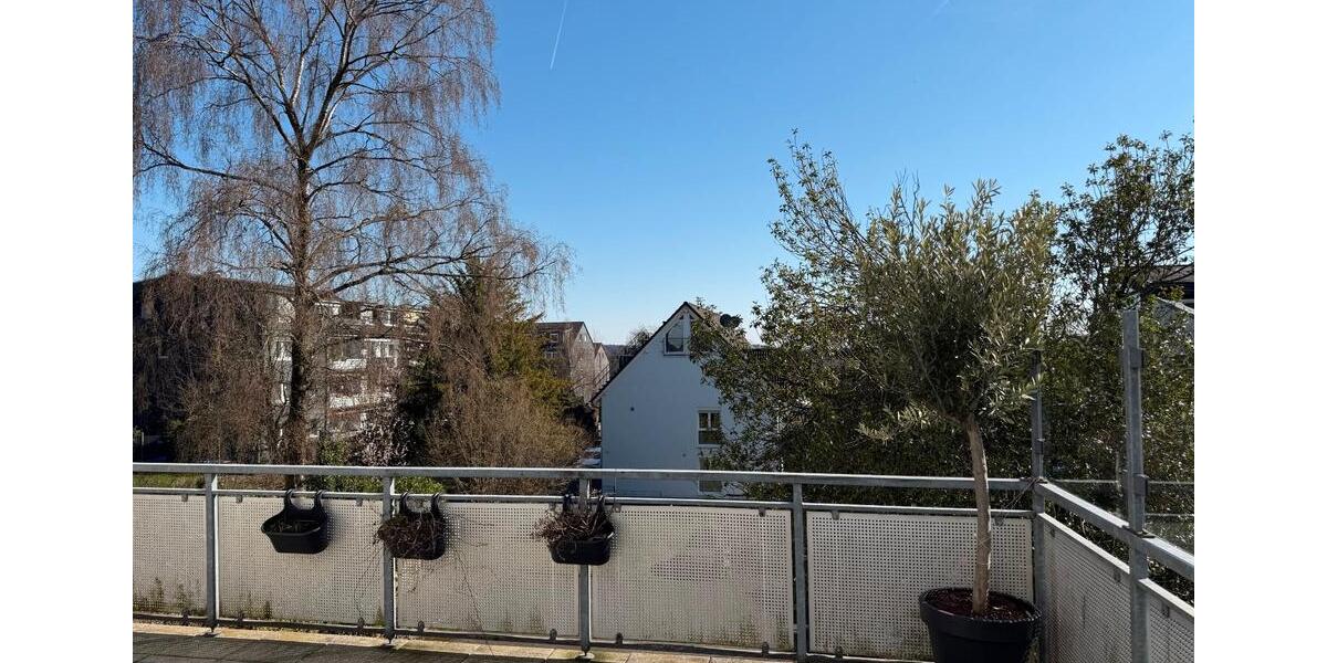 Etagenwohnung Wermelskirchen - 3 Zimmer, 117 m&sup2;, 1.260&euro; | Angebot:26283503