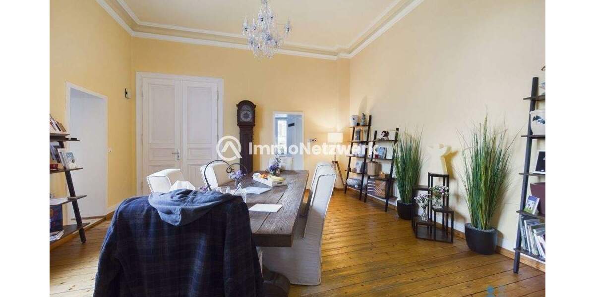 Mietfrei***wunderschönes Jugendstilgebäude mit bis zu 5 Einheiten in der Bonner Südstadt***LEER 7 zimmer