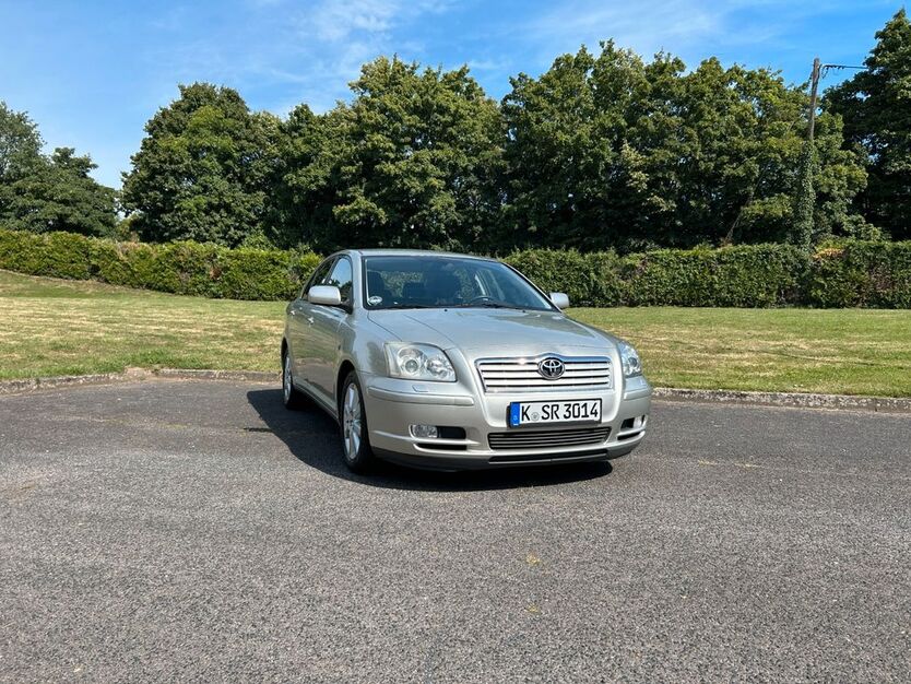 Toyota Avensis 130.900 km 3.450 € Köln 50997