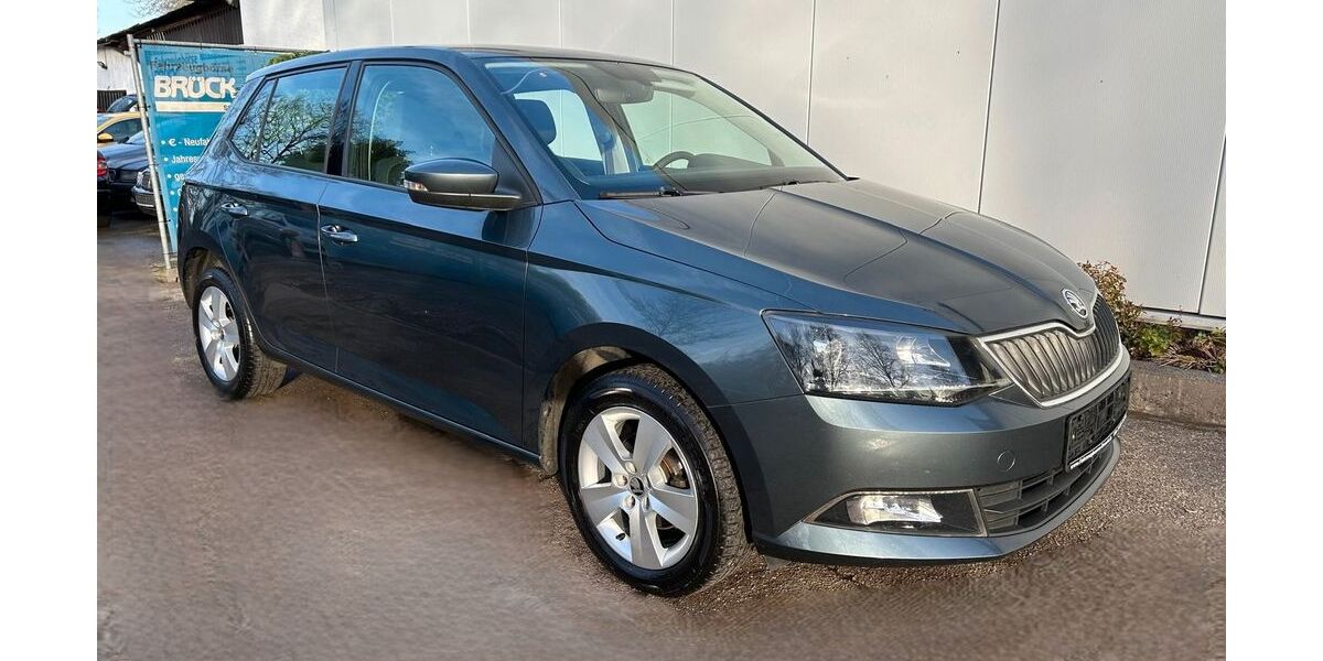 Skoda Fabia 97.368 km 9.999 &euro; Köln 51107