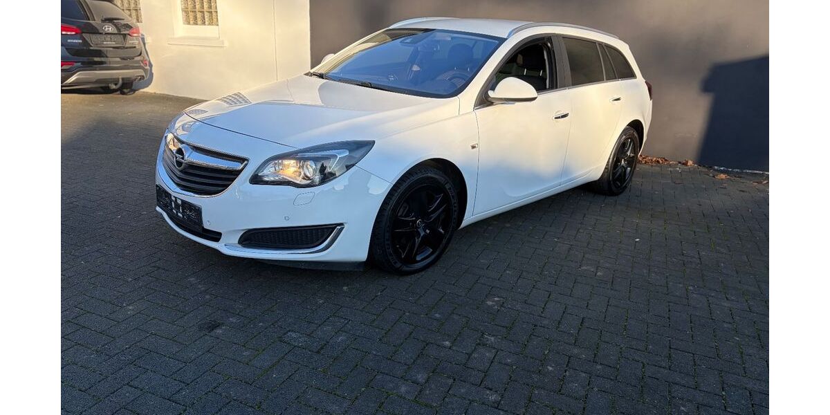 Opel Insignia 180.000 km 6.900 &euro; Solingen 42655