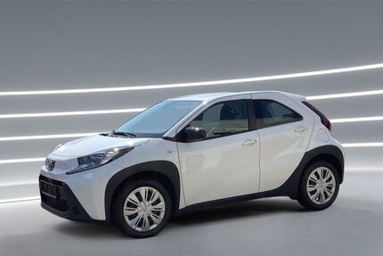 Toyota Aygo (X) 64.655 km 12.980 &euro; Köln 51149