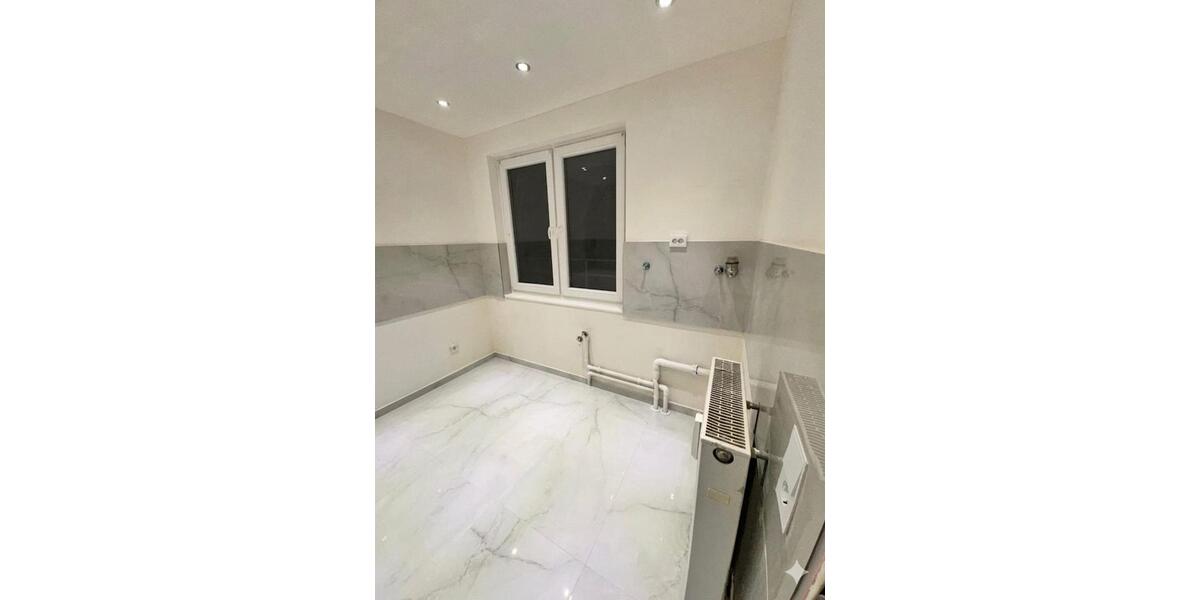 Etagenwohnung Leverkusen Bergisch Neukirchen - 3 Zimmer, 90 m&sup2;, 198.000&euro; | Angebot:26639417