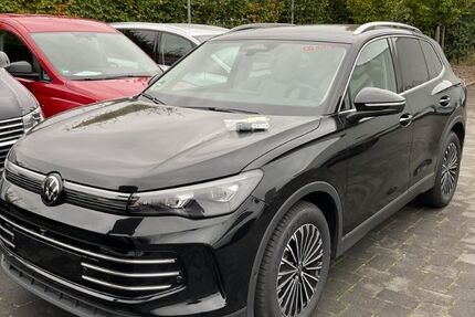 VW Tiguan 6.242 km 37.950 € Hilden 40721