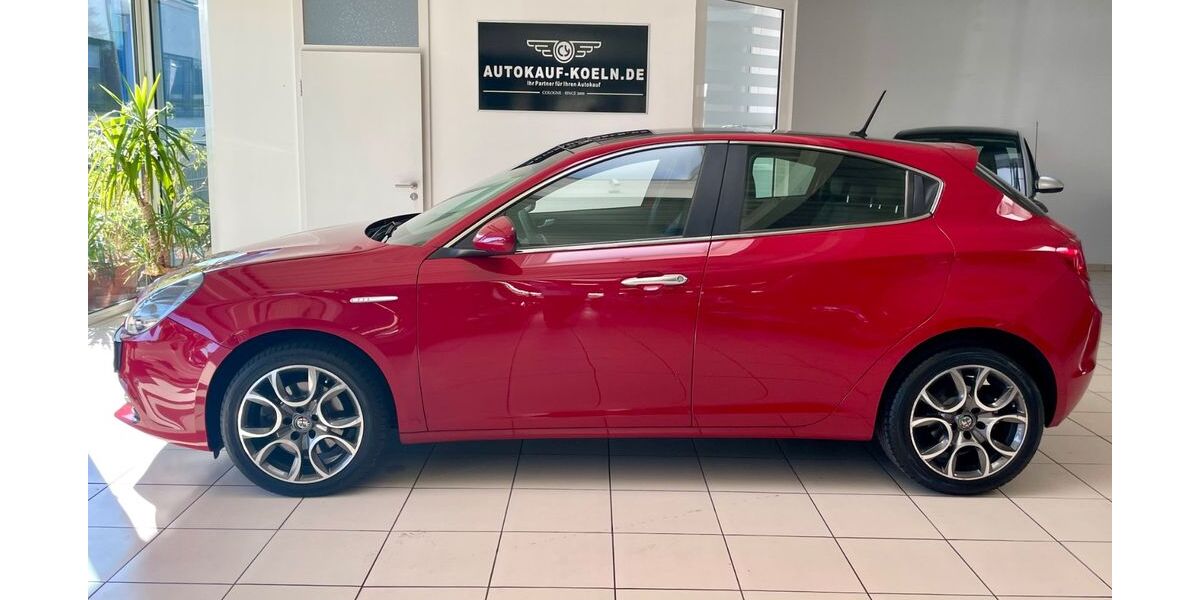 Alfa Romeo Giulietta 145.000 km 10.990 € Köln 51067