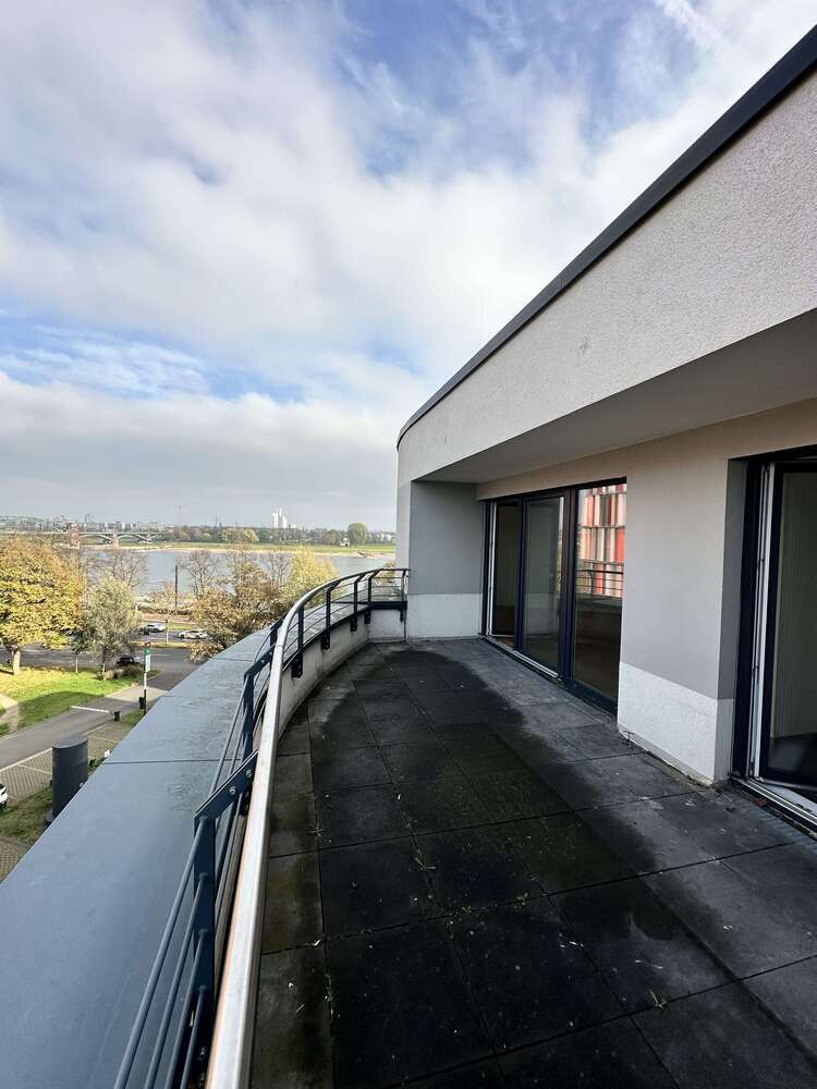 Wohnung zum Mieten in Köln 2.199 € 125.7 m²