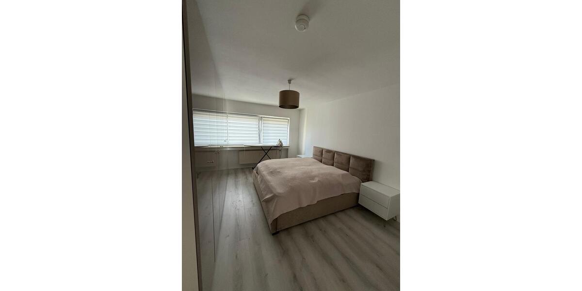 Etagenwohnung Köln Chorweiler - 3 Zimmer, 81 m&sup2;, 1.750&euro; | Angebot:27544326