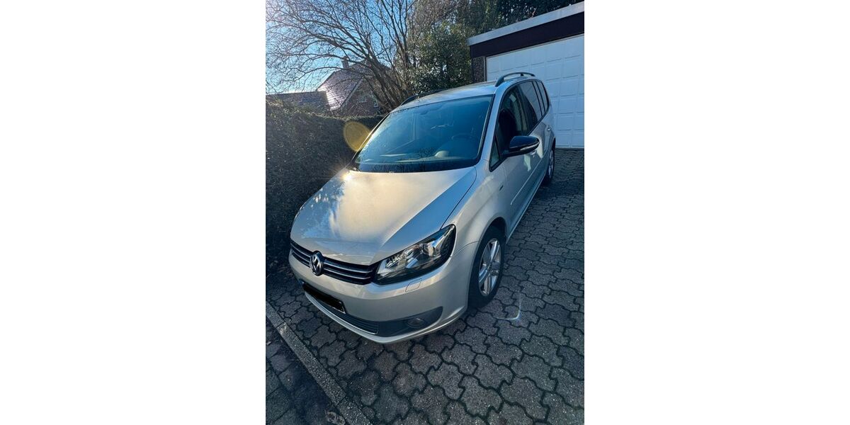 VW Touran 219.000 km 5.700 &euro; Wermelskirchen 42929